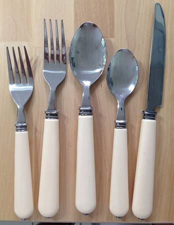 Bistro-Ivory (Stainless) by Le Comptoir