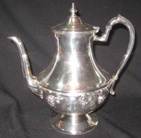 LMN3 (Silverplate, Hollowware) Teapot