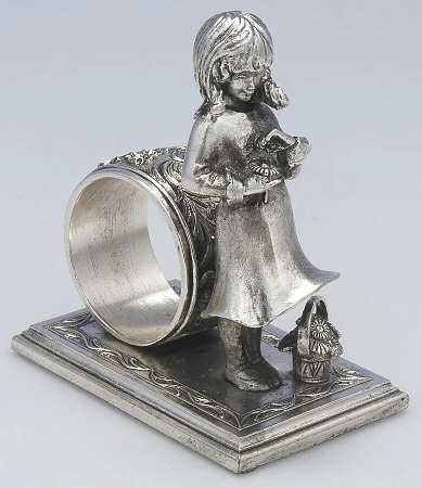 Silverplate Hollowware Figural Napkin Ring