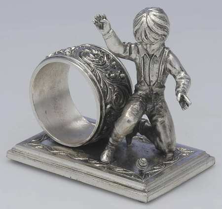 Silverplate Hollowware Figural Napkin Ring