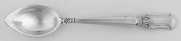 Duke of Windsor (Sterling, 1937) Fruit/Orange Spoon