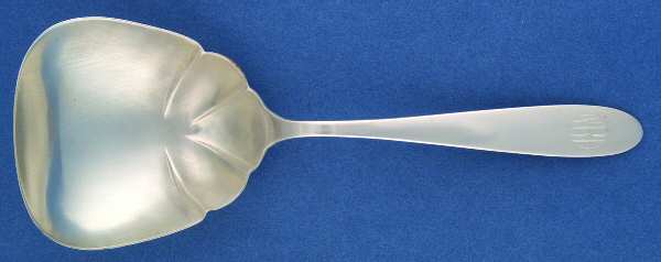 Pilgrim (Sterling, 1932) Small Solid Berry/Casserole Spoon by Manchester