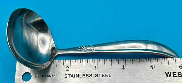 Grape (Stainless) Solid Gravy Ladle