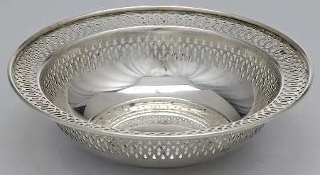 202 (Sterling, Hollowware) by Manchester