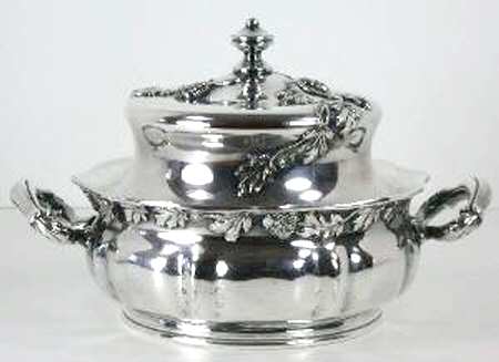 2055 (Silverplate, Hollowware) by Meriden Britannia 