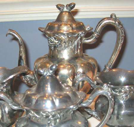 2079 (Silverplate, Hollowware) by Meriden Britannia 