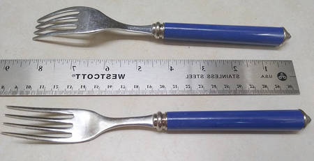 Condotti-Blue (Stainless) by Modigliani