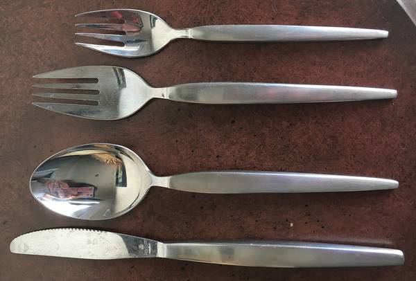 MWD22 (Stainless) by Montgomery Ward