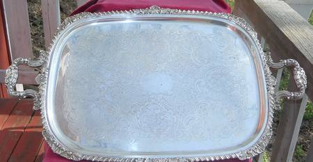 Old English Reproduction (Slvp, Hlwr) Large Silverplate Waiter Tray