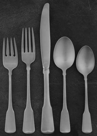 American Colonial (Stainless) 5 Piece Place Setting by Oneida Silver