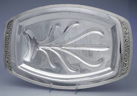Coronation (Silverplate, Hollowware) 18" 4 Toed Meat Platter with Well