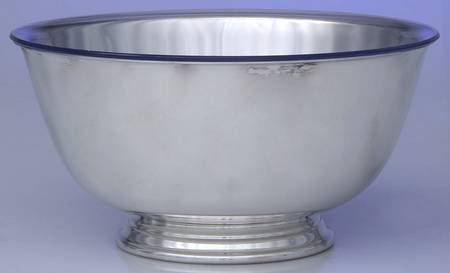 Paul Revere Bowls (Silverplate, Hollowware) 8" Paul Revere Bowl & Plastic Liner