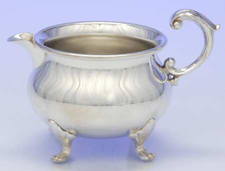 110 (Silverplate, Hollowware) Creamer