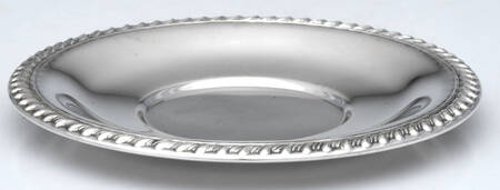 66 (Sterling, Hollowware) Underplate for Creamer by Poole Silver 