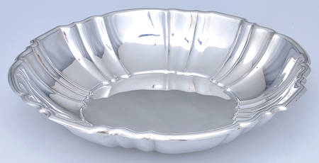Old English-Plain (Sterling, Hlwr) 12" Round Flat Centerpiece