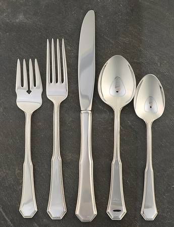 American Federal (Sterling, 1982) 5 Piece Place Setting