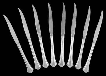 French Chippendale (Silverplate-1981) Individual Hollow Handle Steak Knife - Set of 8