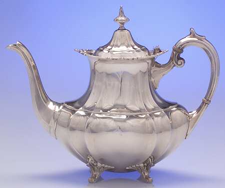 Hampton Court (Sterling, Hollowware) by Reed &amp; Barton