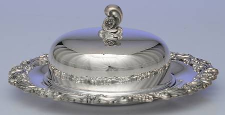 Burgundy (Silverplate, Hollowwarer, Older) Plated Covered Round Butter