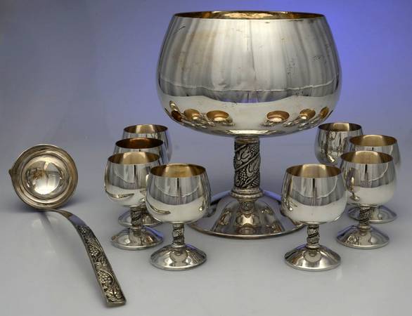 R3O1 (Silverplate, Hollowware) 10 Piece Punch Set (Bowl, 8 Cups & Ladle)