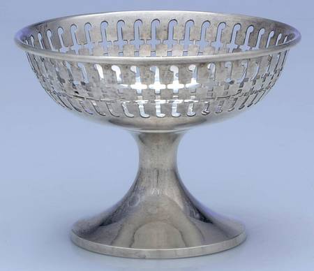 H116 (Sterling, Hollowware) by Roger Williams
