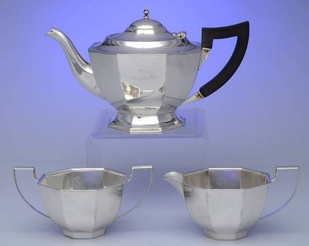 2270 (Sterling, Hollowware) by Roden Brothers Ltd.
