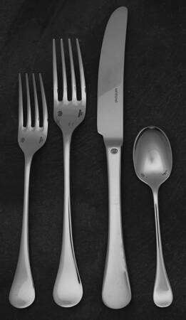 Queen Anne (Stainless) 4 Piece Place Setting