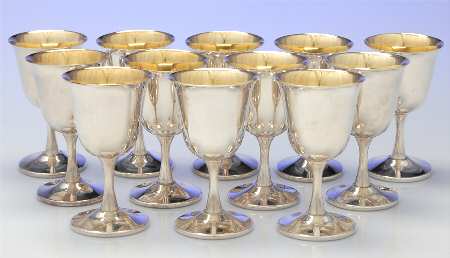 SDN25 (Silverplate, Hollowware) Set of 12 Wine Goblet