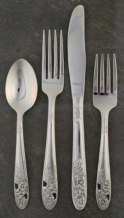 Maytime (Stainless) 4 Piece Place Setting