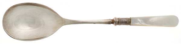 Victoria(Silverplate, Pearlhdl, Less Design Band) Salad Serving Spoon with Plated Bowl