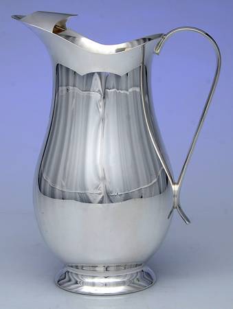 Silverplate Hollowware Plated Water Pitcher with Ice Lip