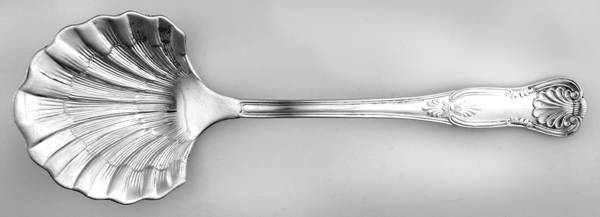 Kings (Silverplate) Large Solid Shell Berry/Casserole Spoon