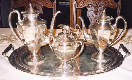 7009 (Silverplate, Hollowware) by Sheffield Nickel&amp;Sil