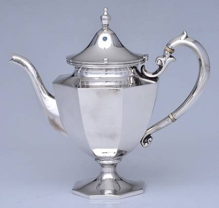 SHR26 (Sterling, Hollowware) Teapot