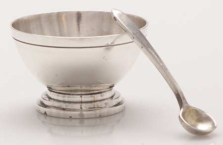 22317 (Sterling, Hollowware) Sterling Open Salt and Spoon Individual