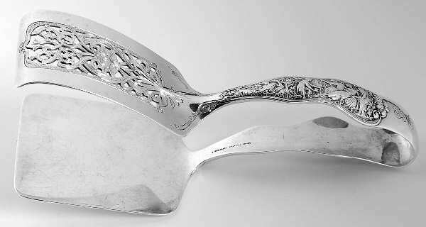 Olympian (Sterling, 1878, No Monograms) Solid Piece Aspragus Tongs