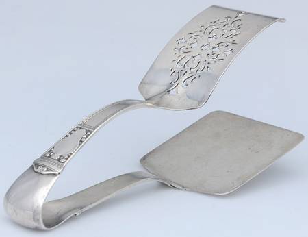 San Lorenzo (Sterling, 1916) Solid Piece Aspragus Tongs