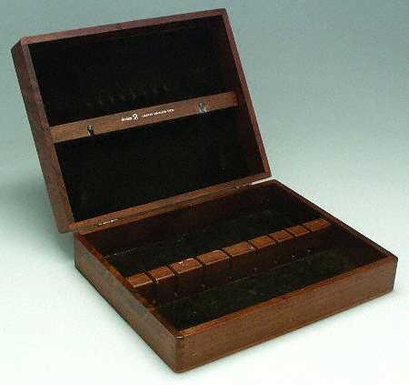Design 2 (Stainless, Norway-Germany) Used Flatware Chest, No Drawer