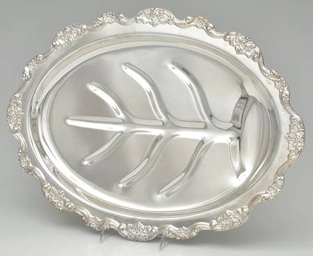 Grand Duchess (Silverplate, Hollowware) Large Plated Footed Meat Platter with Well