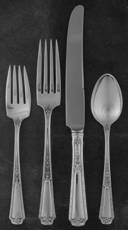 Louis XIV (Sterling, 1924, No Monograms) 4 Piece Place Size Setting