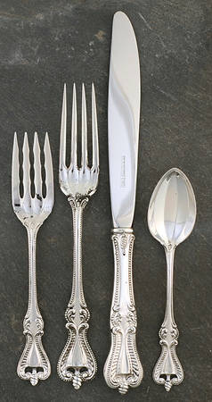 Old Colonial (Sterling, 1895, No Monograms) 4 Piece Dinner Size Setting by Towle Silver