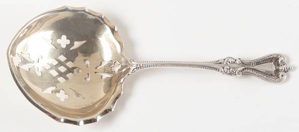 Old Colonial (Sterling, 1895, No Monograms) Pierced Almond Spoon by Towle Silver