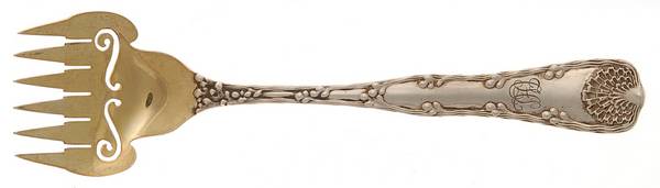 Wave Edge (Sterling, 1884, Monograms) Large Solid Tined Sardine Serving Fork