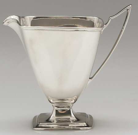 Mary Chilton (Sterling, Hollowwaree) Mini Creamer