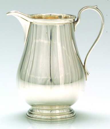 Queen Anne (Sterling, 1870, Hollowware) Creamer