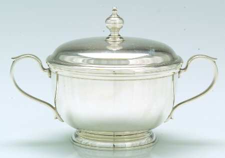Queen Anne (Sterling, 1870, Hollowware) Sugar Bowl & Lid
