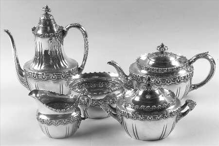 English King (9579, Sterling, Hollowware) 5 Piece Tea Set (SCP, STP, SCR, SSU, SWB)