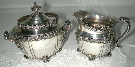 English King (9579, Sterling, Hollowware) Mini Creamer and Covered Sugar Set