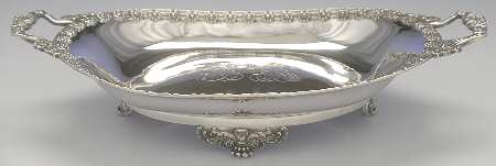 English King (9579, Sterling, Hollowware) 12" Handled Oval Footed Centerpiece