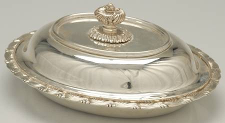 Wave Edge (Sterling, 1884, Waves, Hollowware) 9" Oval Double Vegetable